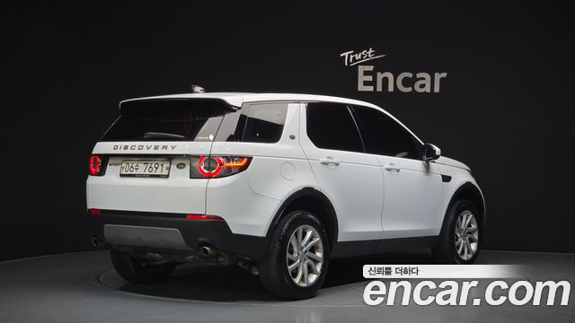 Land Rover Discovery Sport 2.0 TD4 SE 2017 — фото 2