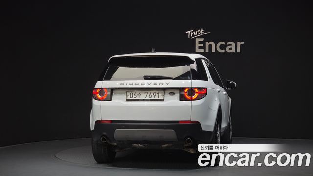Land Rover Discovery Sport 2.0 TD4 SE 2017 — фото 4