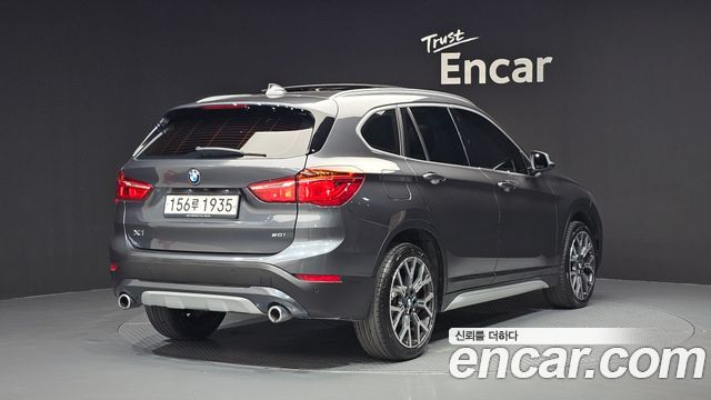 BMW X1 (F48) xDrive 20i xLine 2022 — фото 2