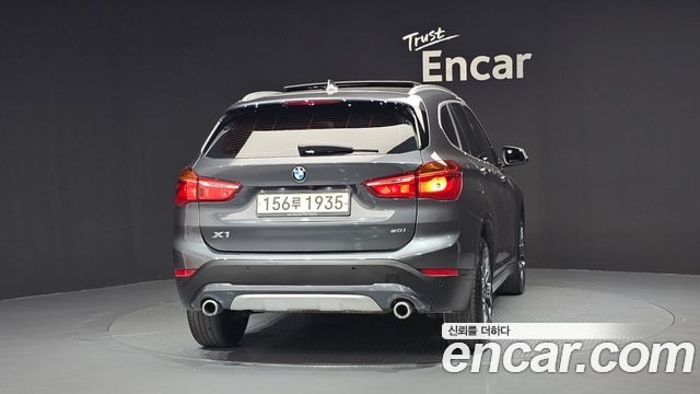 BMW X1 (F48) xDrive 20i xLine 2022 — фото 4