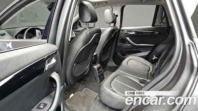 BMW X1 (F48) xDrive 20i xLine 2022 — фото 11