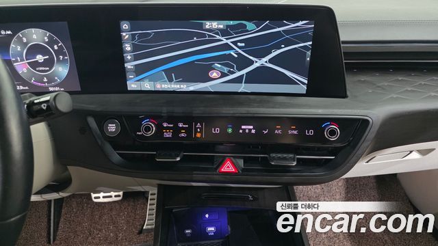 Kia K8 2.5 Gasoline 2WD Signature 2023 — фото 13