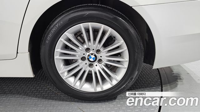 BMW 5 Series (F10) 520d xDrive 2014 — фото 5
