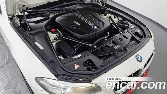 BMW 5 Series (F10) 520d xDrive 2014 — фото 6