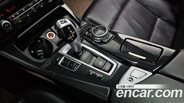 BMW 5 Series (F10) 520d xDrive 2014 — фото 9