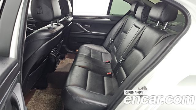 BMW 5 Series (F10) 520d xDrive 2014 — фото 12