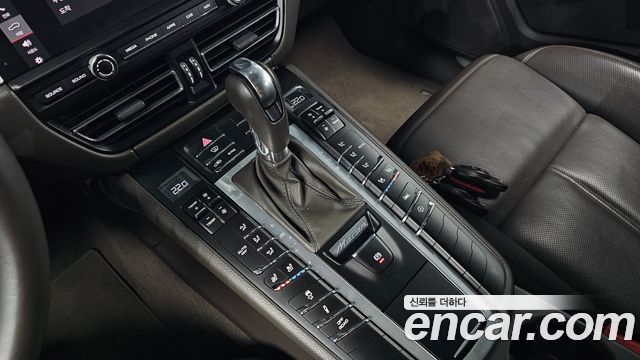Porsche Macan 2.0 95B 2019 — фото 9