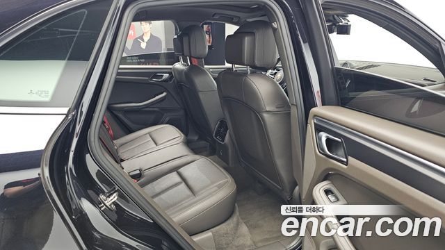 Porsche Macan 2.0 95B 2019 — фото 11