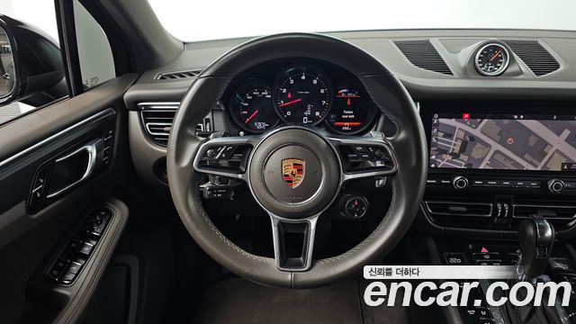 Porsche Macan 2.0 95B 2019 — фото 13