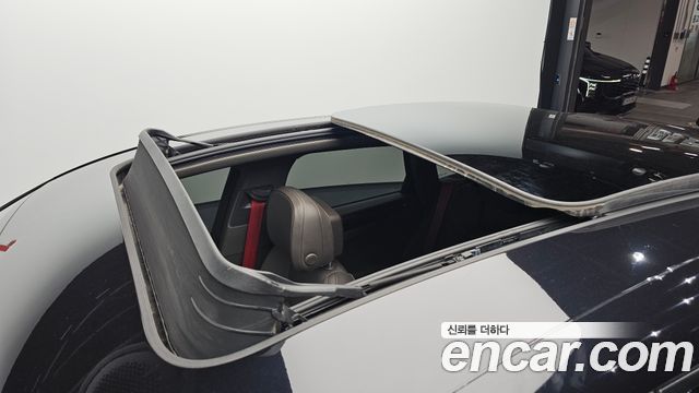 Porsche Macan 2.0 95B 2019 — фото 16