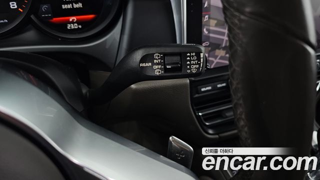 Porsche Macan 2.0 95B 2019 — фото 28