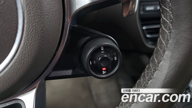 Porsche Macan 2.0 95B 2019 — фото 30