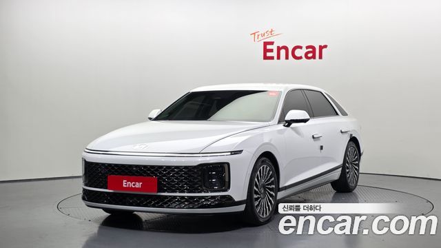 Hyundai Grandeur (GN7) 2,5 Gasoline 2WD Calligraphy 2023 — фото 1