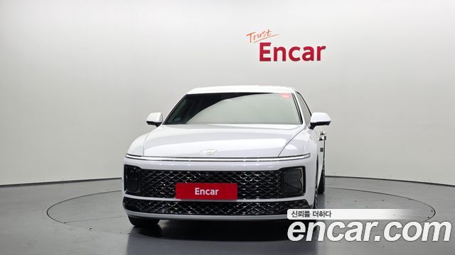 Hyundai Grandeur (GN7) 2,5 Gasoline 2WD Calligraphy 2023 — фото 3