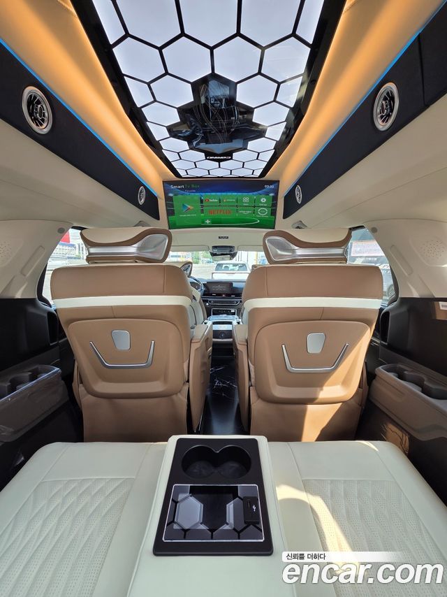 Kia Carnival (IV) HEV 9-Seater Hi-Limousine (Special vehicle) 2026 — фото 21