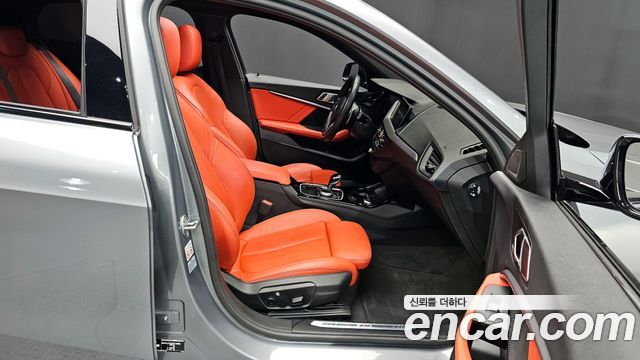 BMW 1 Series (F40) 120i M Sports 2022 — фото 26