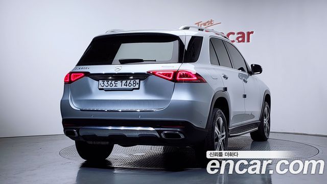 Mercedes-Benz GLE-Class (W167) GLE300d 4MATIC 2019 — фото 2