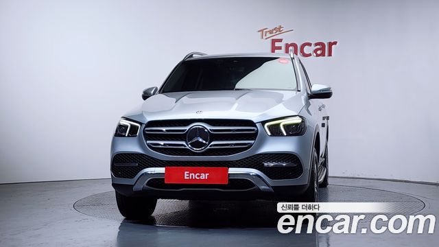 Mercedes-Benz GLE-Class (W167) GLE300d 4MATIC 2019 — фото 3