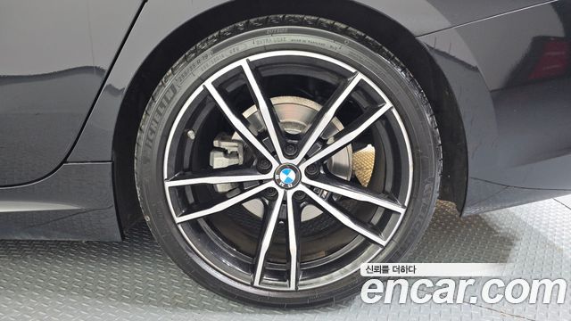 BMW 3 Series (G20) 320d Touring M Sport 2021 — фото 27