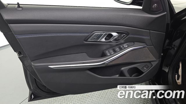 BMW 3 Series (G20) 320d Touring M Sport 2021 — фото 30