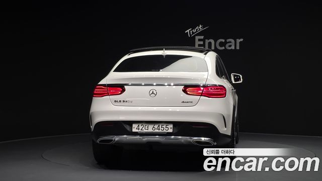 Mercedes-Benz GLE-Class (W166) GLE350 d 4MATIC Coupe 2017 — фото 4
