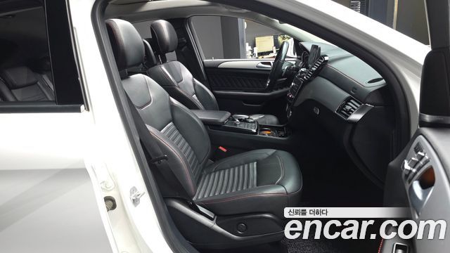 Mercedes-Benz GLE-Class (W166) GLE350 d 4MATIC Coupe 2017 — фото 11