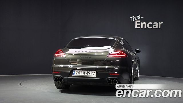 Porsche Panamera 3.0 4S Executive 970 2014 — фото 4
