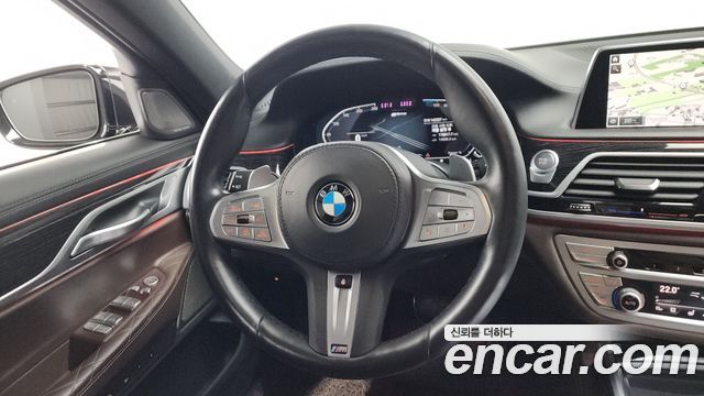 BMW 7 Series (G11) 745e iPerformance M Sport 2020 — фото 13