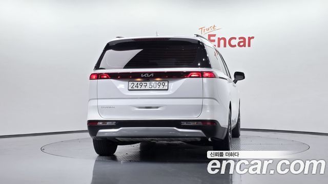 Kia Carnival (IV) Diesel 9-Seater Prestige 2023 — фото 4