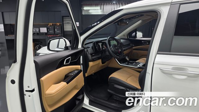 Kia Carnival (IV) Diesel 9-Seater Prestige 2023 — фото 10