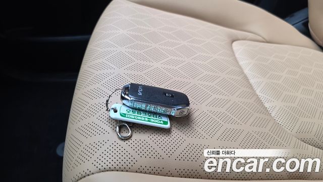 Kia Carnival (IV) Diesel 9-Seater Prestige 2023 — фото 18
