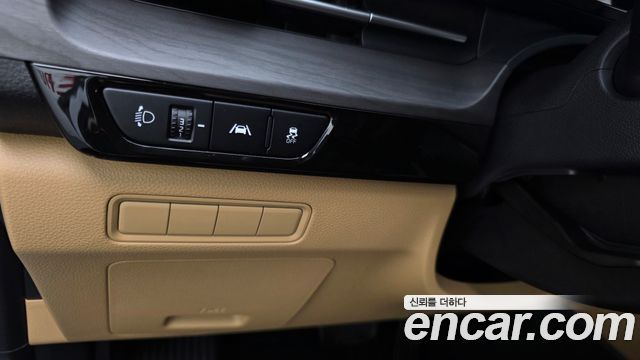Kia Carnival (IV) Diesel 9-Seater Prestige 2023 — фото 19