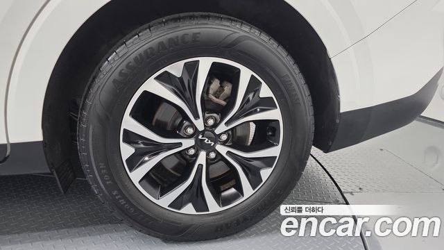 Kia Carnival (IV) Diesel 9-Seater Prestige 2023 — фото 21