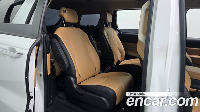 Kia Carnival (IV) Diesel 9-Seater Prestige 2023 — фото 26