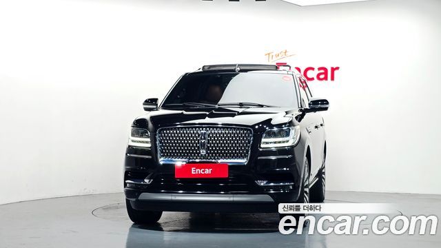 Lincoln Navigator (IV) 3.5L 2021 — фото 3