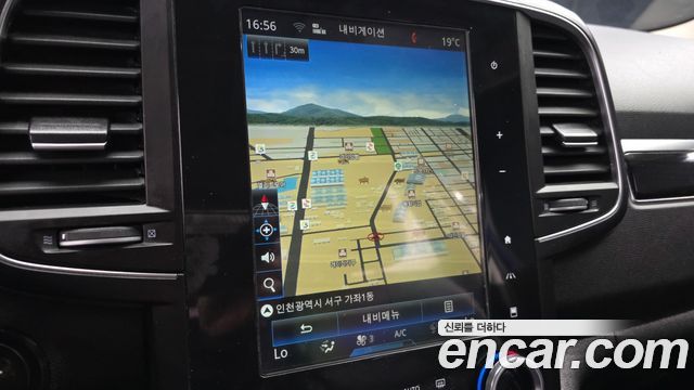 Renault Korea QM6 Diesel 2WD RE Signature 2018 — фото 14