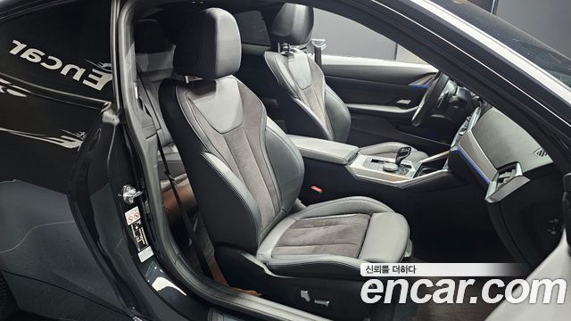 BMW 4 Series (G22) 420i M Sport Coupe 2022 — фото 11