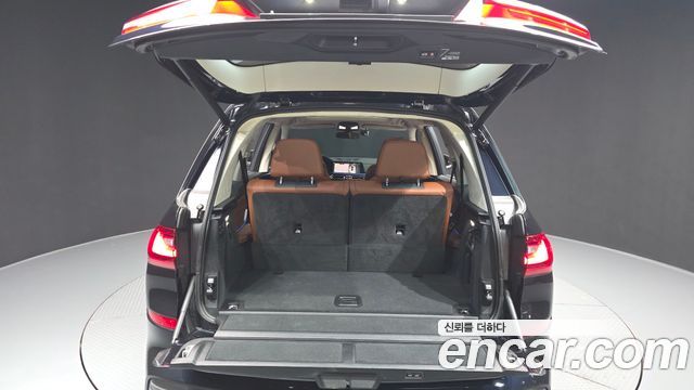BMW X7 (G07) M50i 6STR 2020 — фото 20