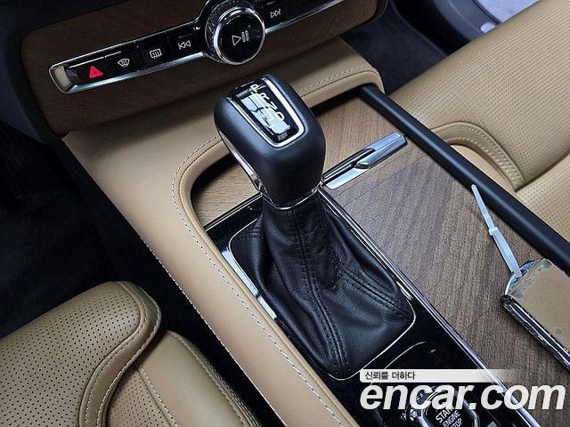 Volvo XC90 (II) T6 Inscription 2019 — фото 9