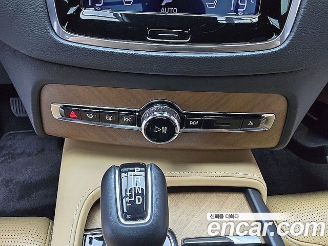 Volvo XC90 (II) T6 Inscription 2019 — фото 19