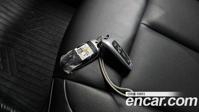 Hyundai Staria Cargo 3-Seater Modern 2022 — фото 15