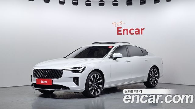 Volvo S90 B5 Ultra Bright
