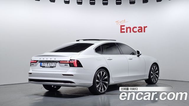 Volvo S90 B5 Ultra Bright 2026 — фото 2