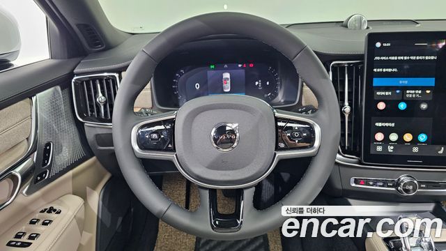 Volvo S90 B5 Ultra Bright 2026 — фото 13