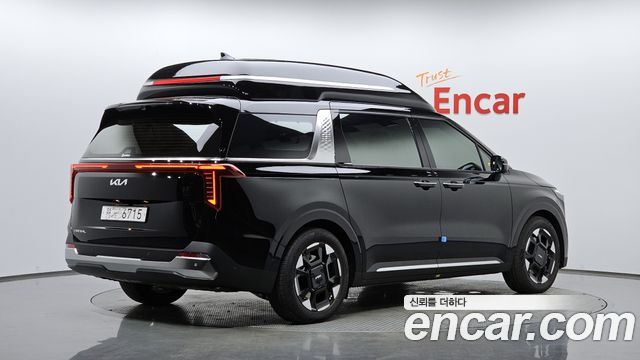 Kia Carnival (IV) Gasoline 9-Seater Hi Limousine (7-seater Limousine(Special vehicle) 2026 — фото 2