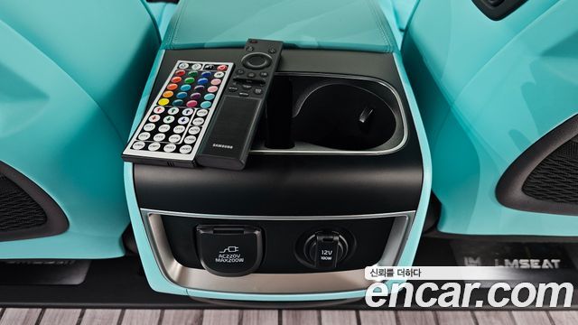 Kia Carnival (IV) Gasoline 9-Seater Hi Limousine (7-seater Limousine(Special vehicle) 2026 — фото 35
