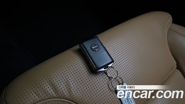 Volvo V60 Cross Country (II) B5 Pro AWD 2021 — фото 36