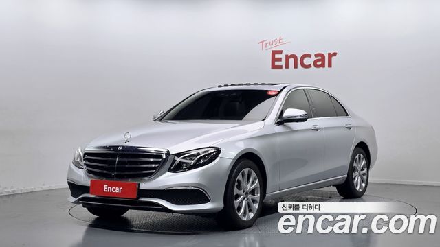 Mercedes-Benz E-Class (W213) E300 4MATIC Exclusive 2020 — фото 1