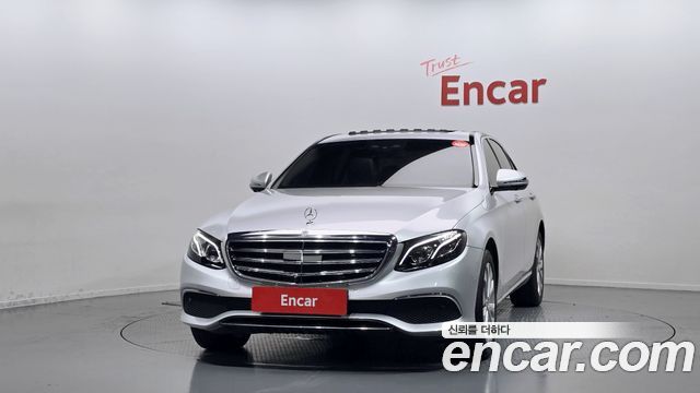 Mercedes-Benz E-Class (W213) E300 4MATIC Exclusive 2020 — фото 3