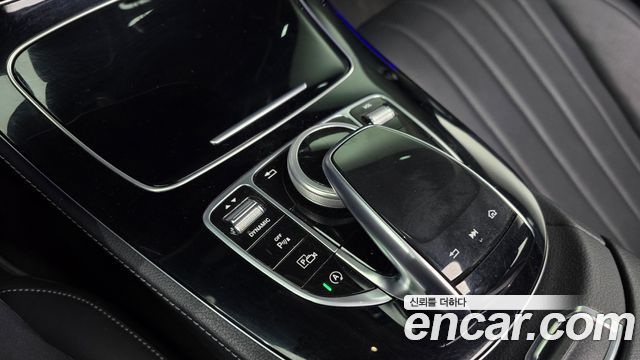 Mercedes-Benz E-Class (W213) E300 4MATIC Exclusive 2020 — фото 19